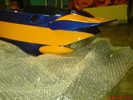 Aprilia Sonic - Byttet til Jog - Side skjoldet specielt lakeret spoiler. og mit baglygte parti..! billede 7