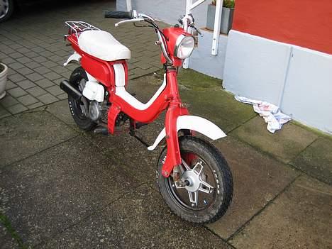 Suzuki Fz50 Solgt´! - taget med kamera billede 2