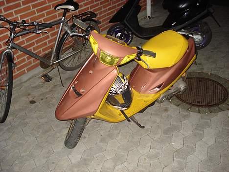 Yamaha jog (BYTTET TIL SONIC) - nye pics sejt med kobber farve var drenge :P billede 11