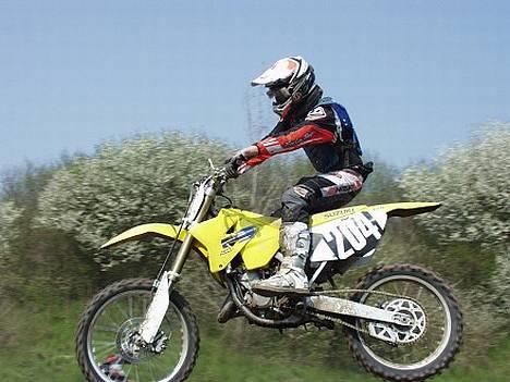 Suzuki RM-125 billede 1