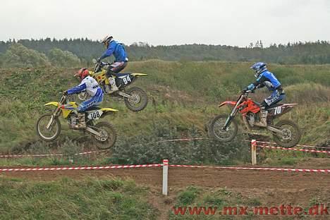 Suzuki RM-125 - mig der er højest :D til hold dm billede 7