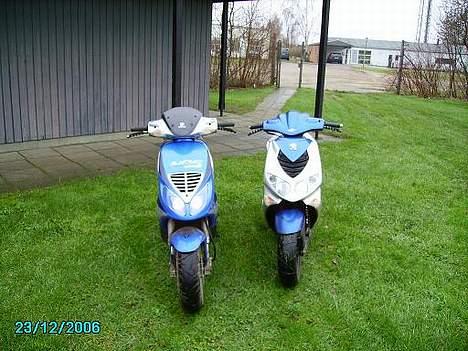 Piaggio NRG MC 3 SOLGT  billede 3