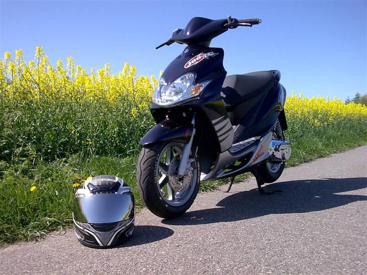 Yamaha Jog R Solgt - Jog R og Takachi TK 36 med Spejlvisir billede 1