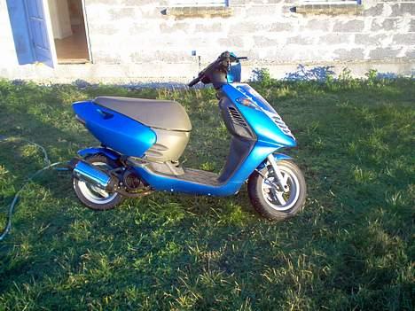 Aprilia Sonic - det hvide i lygten er bare vand :o) billede 2