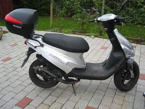 PGO tornado SOLGT billede 4