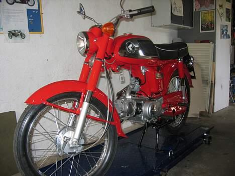 Honda cd 50 billede 5