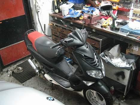 Peugeot speedfight 2 (solgt) billede 1