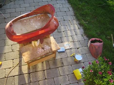 Piaggio Zip Old Sælges i dele - Her arbejder jeg :D hehe Dejlig varmt den 24/12-06 jo ? :P billede 7