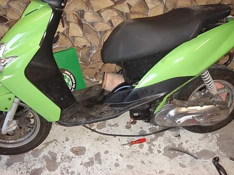 Yamaha Jog R (Solgt) - Nyt luftfilter..  billede 8