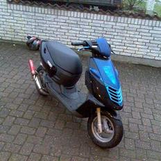 Aprilia Sonic ( SOLGT )
