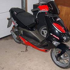 Aprilia SR50 LC (solgt)
