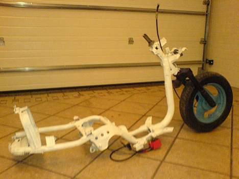 Yamaha ¬ » Jog AS - SOLGT! billede 1