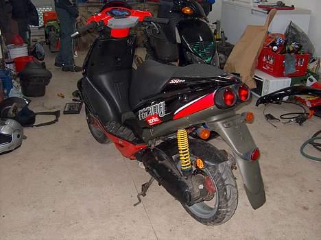Aprilia SR50 LC (solgt) billede 5