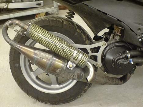 Yamaha jog r (teamspeed) solgt billede 6