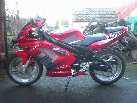 Rieju RS2 Matrix SOLGT - Og fra den anden side. ;) billede 13