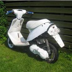 Yamaha Jog fs  | > SOLGT < |