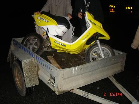 Piaggio Typhoon // BYTTET // - var over og hente det gule lyn 2 til en af mine venner billede 19