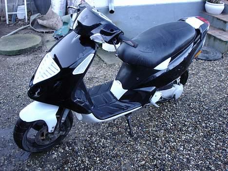 Piaggio Nrg Mc3 Byttet Til Rmx - Nrg´en billede 1