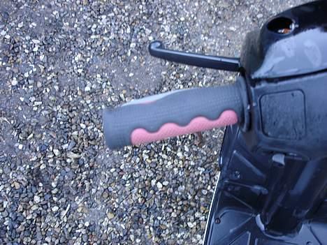 Piaggio Nrg Mc3 Byttet Til Rmx - koso håndtag sort/rød  billede 5