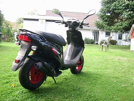 PGO hot 50 stjålet billede 9