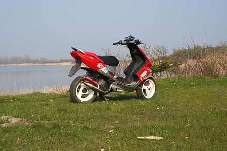 Peugeot Speedfight 2 RallyVictory billede 3