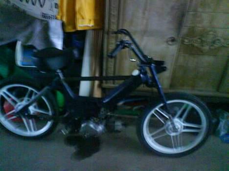Puch Maxi K - Sådan står hun nu. Bliver nok lavet om på fredag:D billede 1
