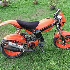 Suzuki Street bydttet til sonic