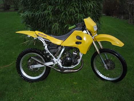 Suzuki rmx byttet med jog billede 1