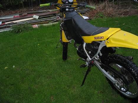 Suzuki rmx byttet med jog billede 7