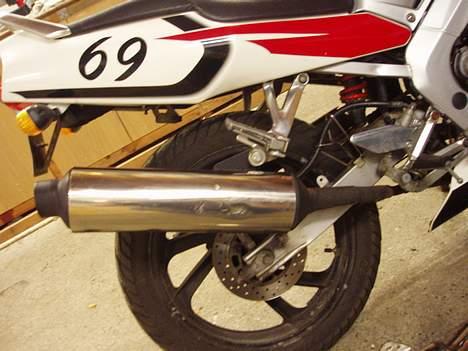 Yamaha TZR Solgt billede 7