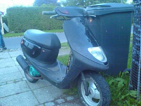 Yamaha jog space SOLGT billede 6