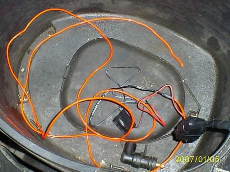 Gilera stalker - det skull ha været sort og med rød neon. men den ville ikk fjerne blits. hjelm rum billede 9