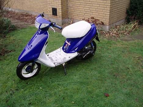 Yamaha Jog FS  *SOLGT* billede 4