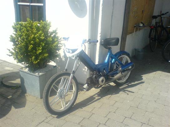 {{currentPhoto.altText}} billede {{currentPhoto.number}}