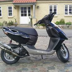 Aprilia SONIC " Solgt"