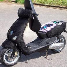 Yamaha              Neos (SOLGT)