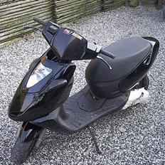 Aprilia SonicSolgt