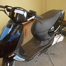 Aprilia SonicSolgt