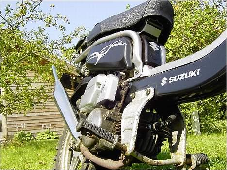 Suzuki FZ50 billede 5