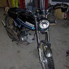 Suzuki Samurai Dm50m *SOLGT*
