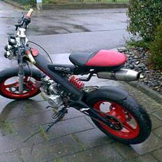 Sachs MadAss [STREET-DOPER] !