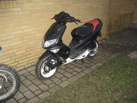 Peugeot speedfight 2 (solgt) billede 11