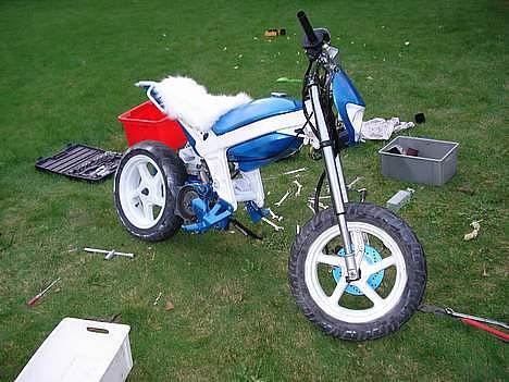 Suzuki Street magic      [SOLGT] billede 4