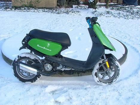 Yamaha jog space )byttet til hot billede 5