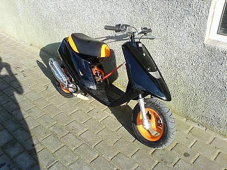 Yamaha Jog - Billeder lånt af Bak herinde fra billede 1