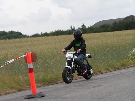 Suzuki street magic 9.36 Hk billede 7