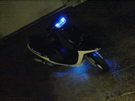 PGO comet **SOLGT** billede 2