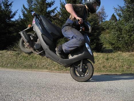 Sym DD50 Solgt billede 1