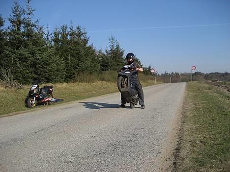 Sym DD50 Solgt billede 3