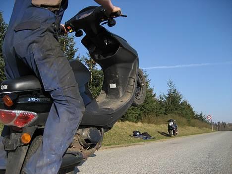 Sym DD50 Solgt billede 5